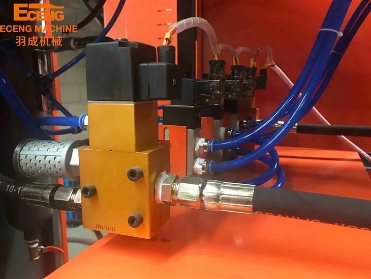 YC-2L-2 Semi Auto PET Blowing Machine